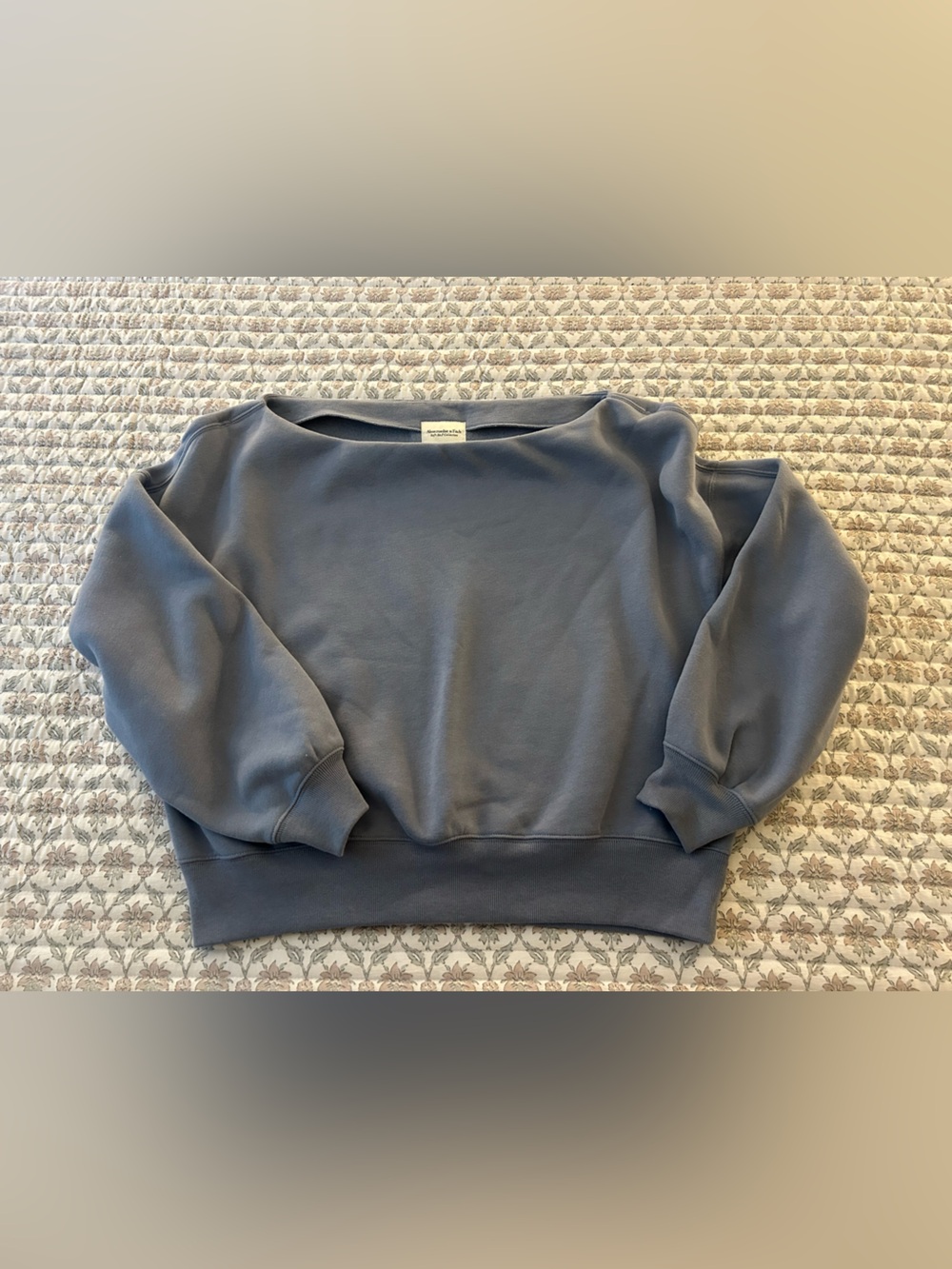 Abercrombie & Fitch Dusty Blue Fleece Crewneck